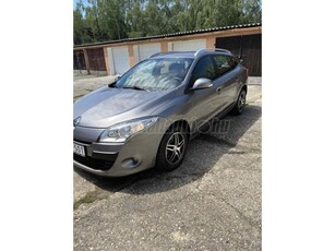 RENAULT MEGANE 1.6 Dynamique Magyarországi 93000km!! Gyönyörű állapotban!!