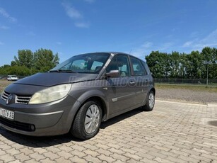 RENAULT SCENIC Grand Scénic 1.9 dCi Dynamique