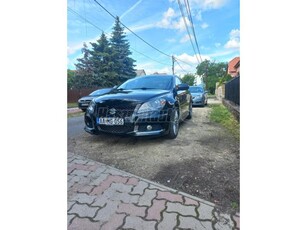 SUZUKI KIZASHI 2.4 SDLX CVT 4WD Sz.könyv