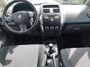 SUZUKI SX4 1.6 GS Klimás! Vonóhorog! Fűthető ülés!