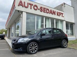 TOYOTA AURIS 1.4 D-4D Magyarországi - Kitűnő állapot