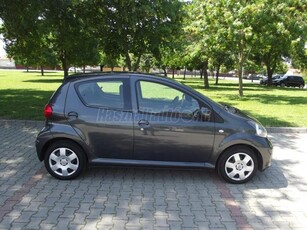 TOYOTA AYGO 1.0 AC 97.180 km!!!