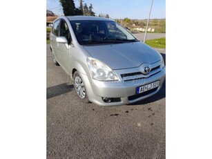 TOYOTA COROLLA VERSO 2.2 D-4D Linea Sol