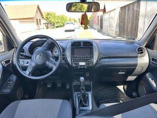 TOYOTA RAV 4 Rav4 2.0 D 4x4 Sol