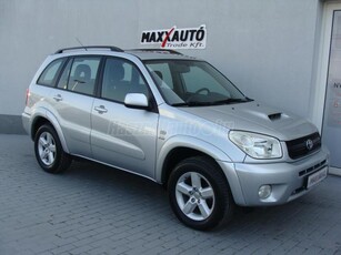 TOYOTA RAV 4 Rav4 2.0 D 4x4 Sol Plus BŐR+NAPFÉNYTETŐ+TEMPOMAT+DIG.KLÍMA!