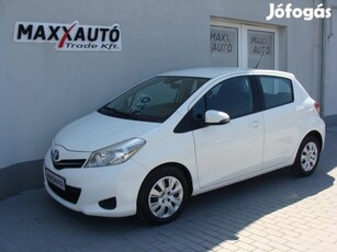 Toyota Yaris 1.0 Active 49.000 KM+Tolatókamera!