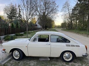 VOLKSWAGEN 1600