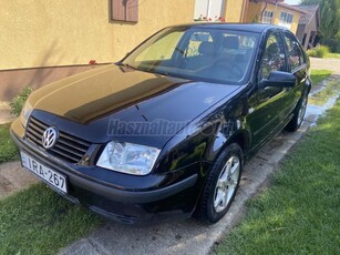 VOLKSWAGEN BORA 1.6 Comfortline 1 Tulaj ! Klímás!