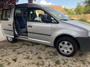 VOLKSWAGEN CADDY 1.6 Life Xtra Gyári 7 személyes/Magánszemély/Garantált Km