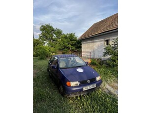 VOLKSWAGEN POLO III 1.0 50 First