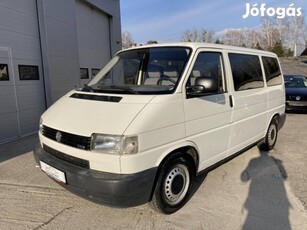 Volkswagen Transporter T4 2.5 7DB 1T2 9 Személy...