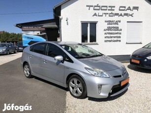 Toyota Prius 1.8 HSD Executive Leather (Automat...