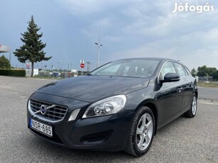 Volvo V60 1.6 [T4] Summum Powershift magyar.2.t...