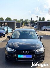 AUDI A3 Sportback 1.6 TDI Sport S-tronic Automa...