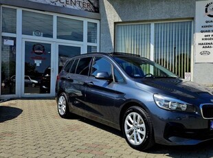 BMW 218d Sport (Automata) (7 személyes ) 99e KM...