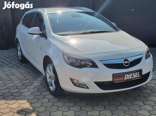 Opel Astra J Sports Tourer 1.7 CDTI Enjoy Szép...