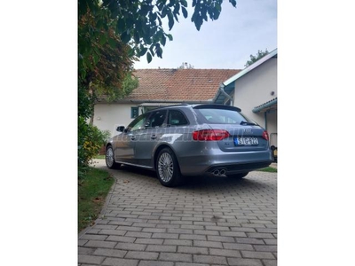 AUDI A4 Avant 2.0 TDI quattro clean diesel