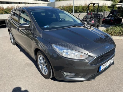 FORD FOCUS 1.6 Ti-VCT Technology VEZETETT SZERVIZKÖNYV-MAGYAR-ÁFÁS