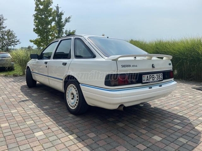 FORD SIERRA 2.0 XR 2000