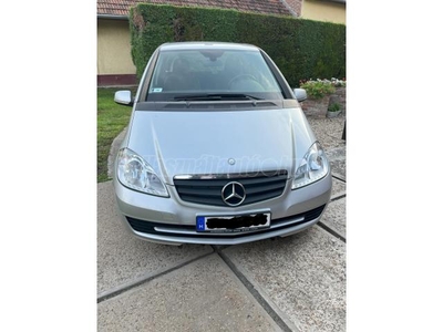 MERCEDES-BENZ A 160 CDI BlueEFFICIENCY Elegance