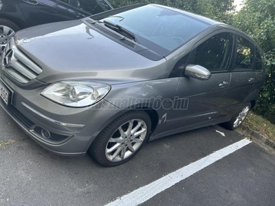 MERCEDES-BENZ B 180 CDI r a héten ennyi és fix