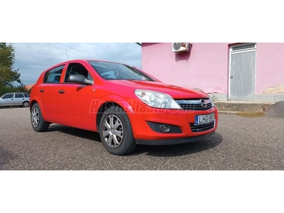 OPEL ASTRA H 1.6 Essentia