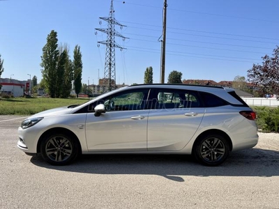 OPEL ASTRA K Sports Tourer 1.6 CDTI Start-Stop Enjoy VEZ.SZERVIZKÖNYV-GYÖNYÖRŰ ÁLLAPOT-NAGYNAVI-TEMPOMAT-ÜLÉSFŰTÉS!