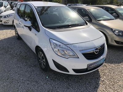 OPEL MERIVA B 1.4 Cosmo Megkímélt. 120 500 Km