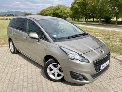 PEUGEOT 5008 1.6 VTi Access (7 személyes ) MAGYARORSZÁGI/ELSŐ TUL./VEZ.SZERVIZK./GYÁRI KULCSOK