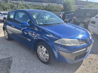 RENAULT MEGANE 1.6 Dynamique Plus