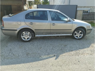 SKODA OCTAVIA 1.4 Tour