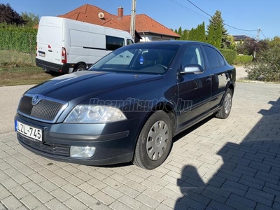 SKODA OCTAVIA 1.6 Ambiente Tiptronic ic