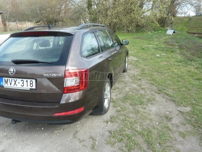 SKODA OCTAVIA Combi 2.0 CR TDI Elegance