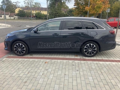 KIA CEE'D Ceed SW 1.4 T-GDI Gold +ADA. Garanciális. Újszerű állapotban