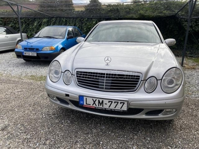 MERCEDES-BENZ E 200 Kompressor Classic