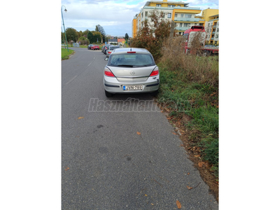 OPEL ASTRA H 1.4 Essentia