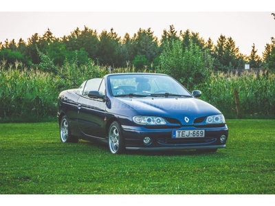 RENAULT MEGANE 1.6 Sport