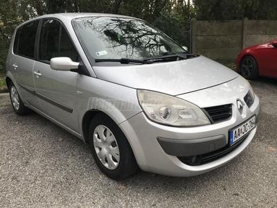 RENAULT SCENIC Scénic 1.5 dCi Privilege