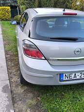 Eladó Opel Astra H