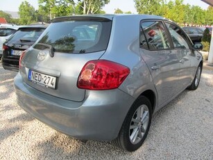 Eladó Toyota Auris