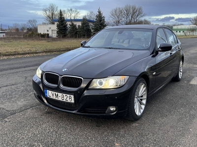 BMW 320d (Automata) E90 Facelift Businessnavi Bőr Panoráma Fullextra