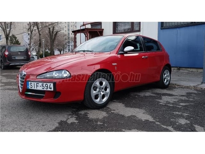 ALFA ROMEO 147 1.6 T. Spark ECO Impression MY.2007 Vezetett szervizkönyvvel. leszervizelve nyári-téli alufelni szettel