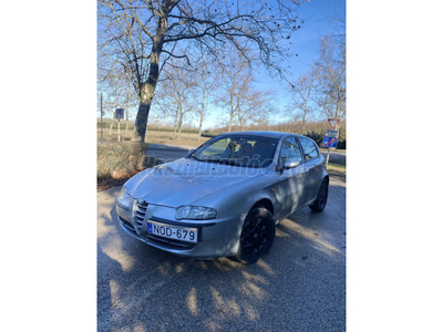 ALFA ROMEO 147 1.9 JTD Distinctive