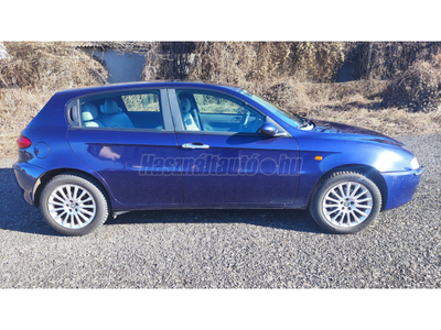 ALFA ROMEO 147 2.0 T. Spark Distinctive