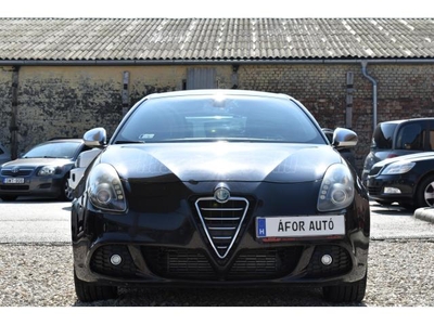 ALFA ROMEO GIULIETTA 2.0 JTDM-2 Turismo D.KLÍMA - R17 - TÉLI-NYÁRI KERÉKSZETT