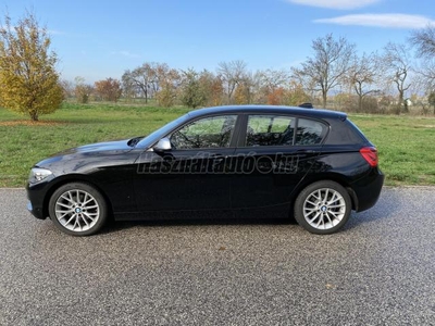 BMW 120i Automata / Apple Carplay / Sérülésmentes / vezetett szervízkönyv