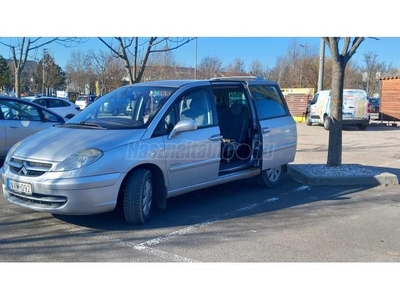 CITROEN C8 2.2 HDi Exclusive