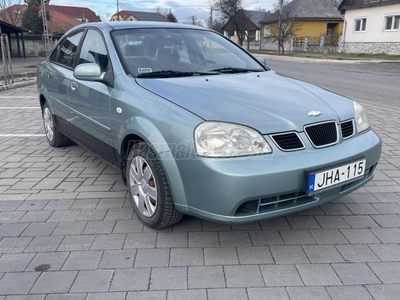 DAEWOO NUBIRA 1.4 SE