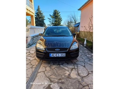 FORD FOCUS 1.4 Ambiente