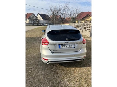 FORD FOCUS 1.5 TDCI ST-Line